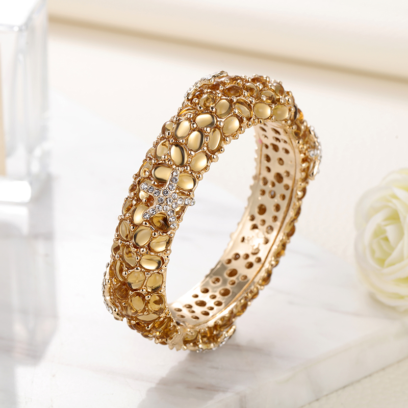 Sally's Paradise Christmas gif - огляд і ціна Paradise Jewelry & Watches Llc Miami