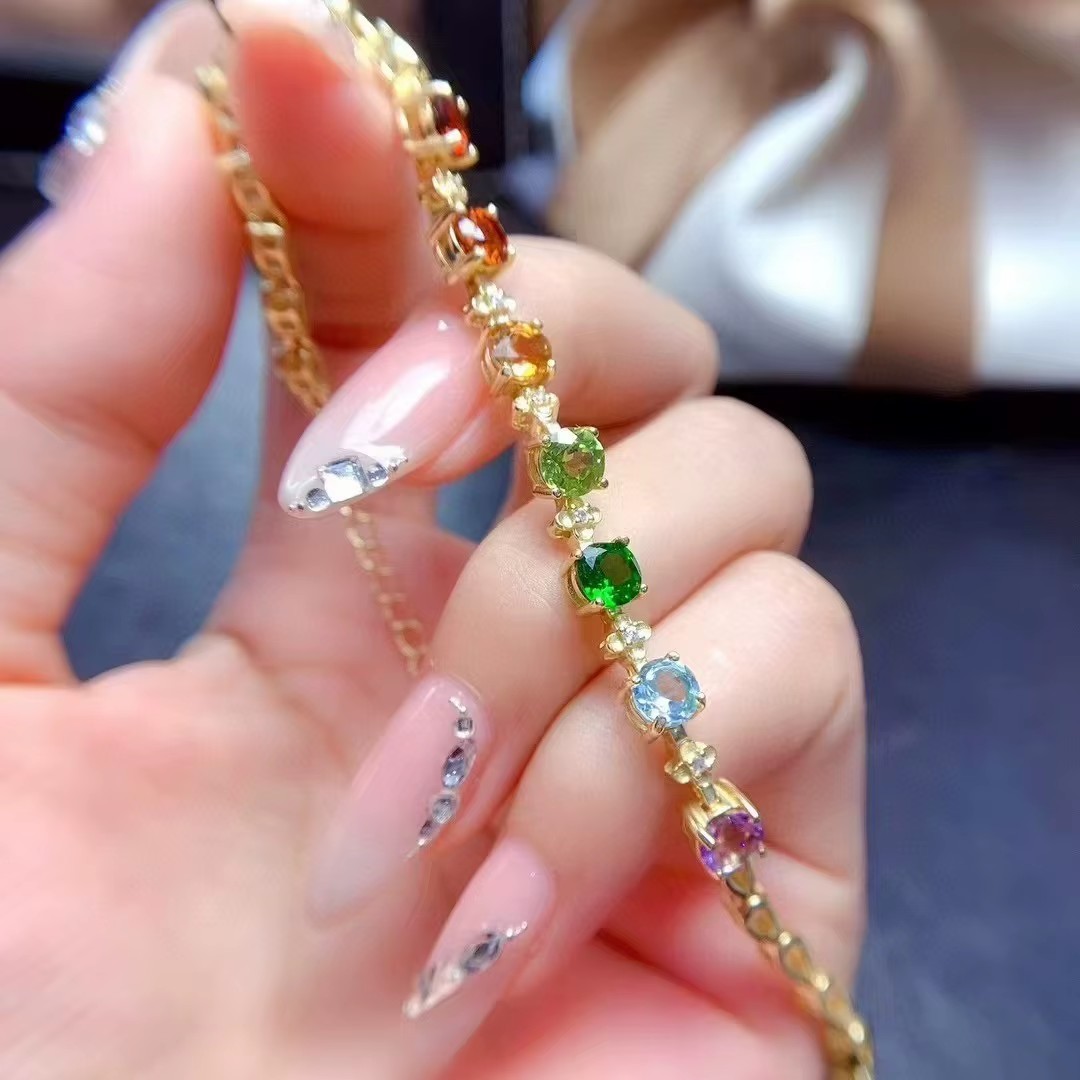 Boutique Jewelry Women's Brace - огляд і ціна Al Ain Jewelry & Watches Exhibition 2025