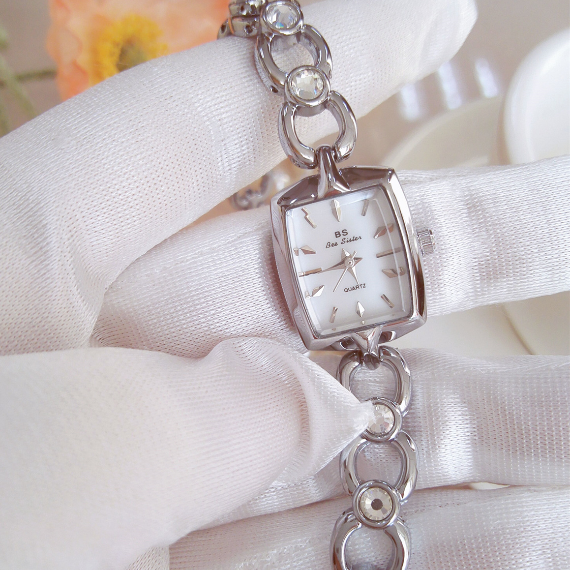 UTHAI Watch For Women Light Lu - огляд і ціна Jewelry Watches Brands