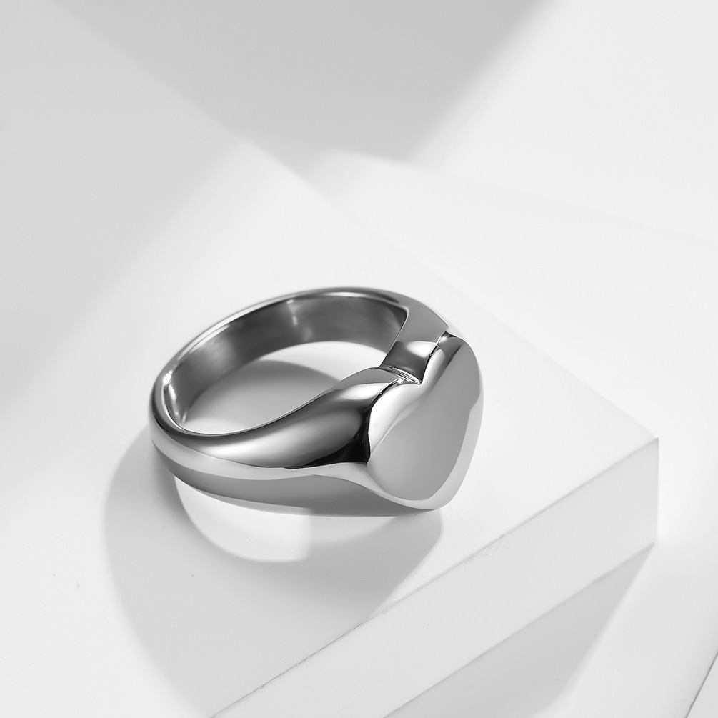 Customized Women Signet Ring C - огляд і ціна Statement Cocktail Ring